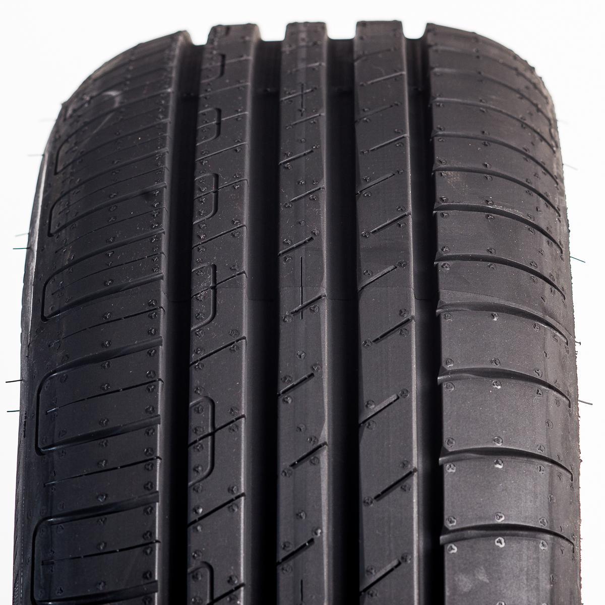 GOODYEAR EFFICIENTGRIP PERFORMANCE 225/55 R17 W