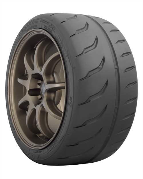 TOYO Proxes R888R 265/35 R18 Y